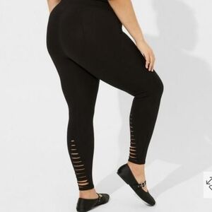 🆕️🖤 LADDER SLASHED BACK PREMIUM LEGGINGS - BLACK FULL LENGTH🖤
